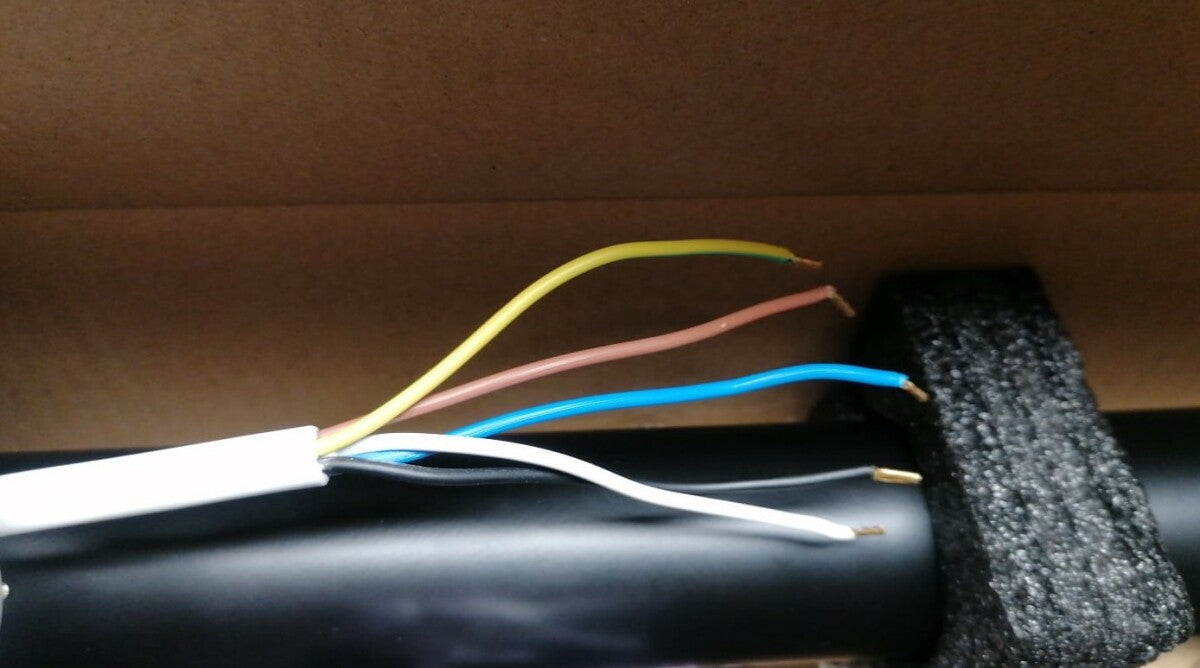 Motore per tapparelle con telecomando 30 Nm - 60Kg (3 finecorsa elettronici)