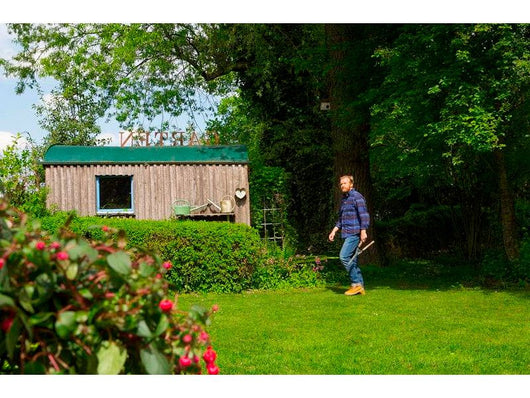 Cesoie per siepi NatureCut Gardena 123mm manici in legno certificato FSC 100%