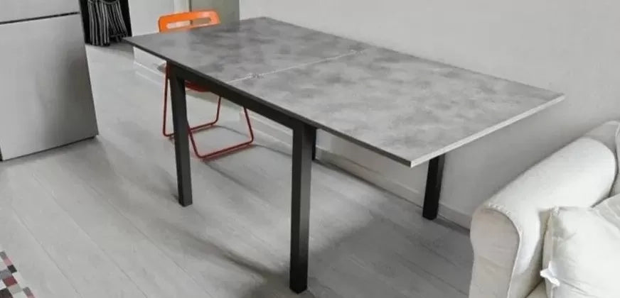 Tavolo moderno grigio cemento allungabile libro 90x90 (846) - Mobili 2G