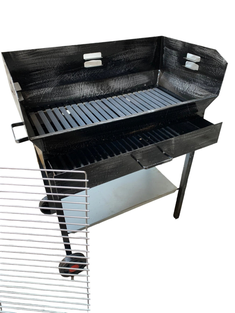 Barbecue a Legna e Carbonella in Ferro, con Ruote, Regolabile su 2 Altezze, Griglia in Acciaio, Ripiano poggia utensili 60x38cm