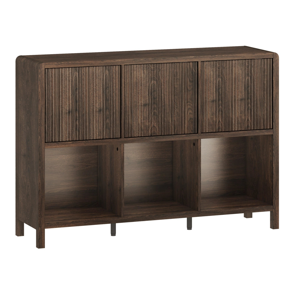 Credenza Bassa Lukkodso con 3 Ante e Scomparti Aperti 77x110x30 cm Effetto Noce [en.casa]