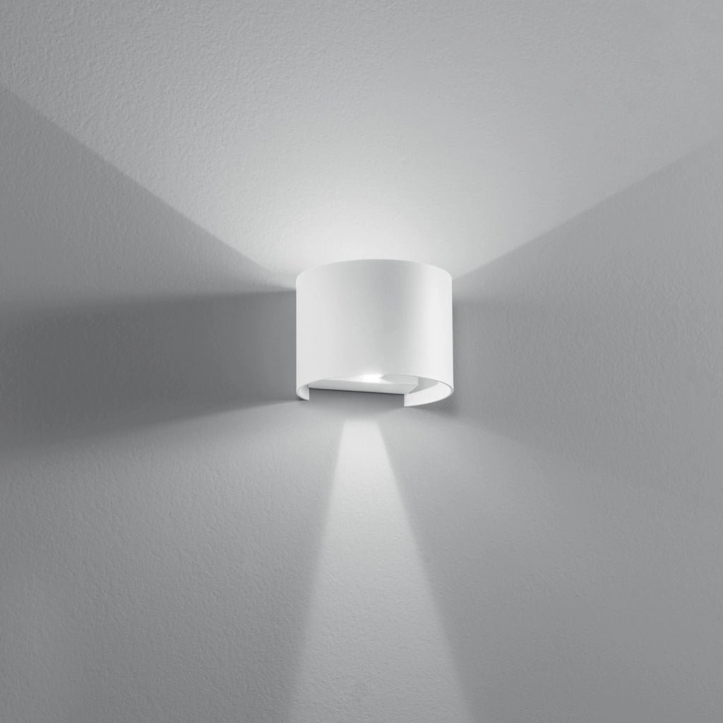 APPLIQUE BIEMISSIONE LED DELTA BIANCA 10W 700LM CCT 3000K / 4000K IP54 14X12X10CM