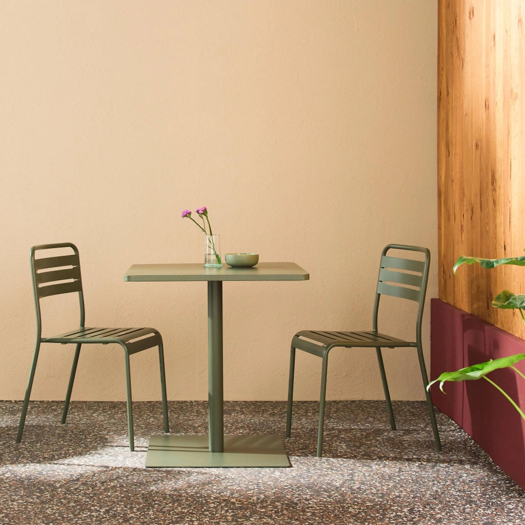 Set tavolo da giardino quadrato in acciaio con 2 sedie, verde kaki