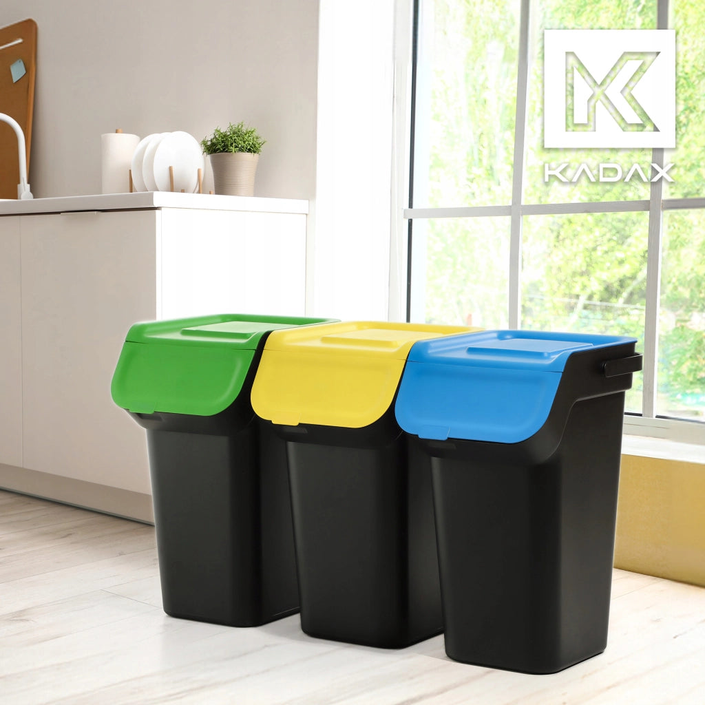 Set di 3 bidoni per la raccolta differenziata KADAX da 25 litri con maniglia.