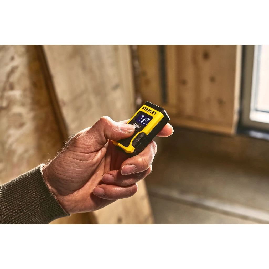 Misuratore Laser 12 m TLM40 Portata da 15 cm a 12 m Stanley