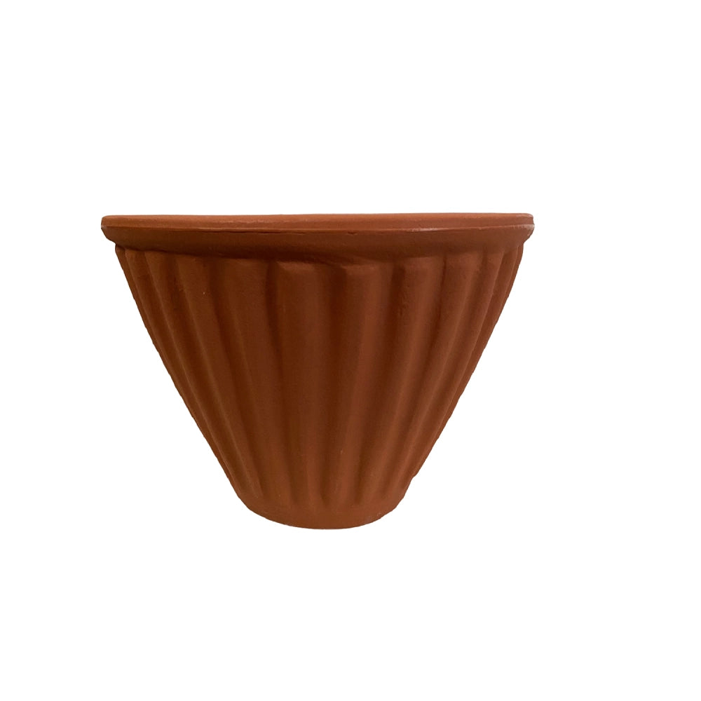 Cheonda - Garden Italia GERLA Vaso a Parete / Basket Centorighe 31×21 cm in Resina – Made in Italy, Leggero e Antiurto, 100% Riciclabile Colore: TERRA
