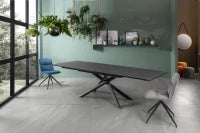 E-STYLO Tavolo allungabile con top marmo nero in HPL su MDF e gambe in metallo nero, 90cm X 170/270cm H. 76cm.