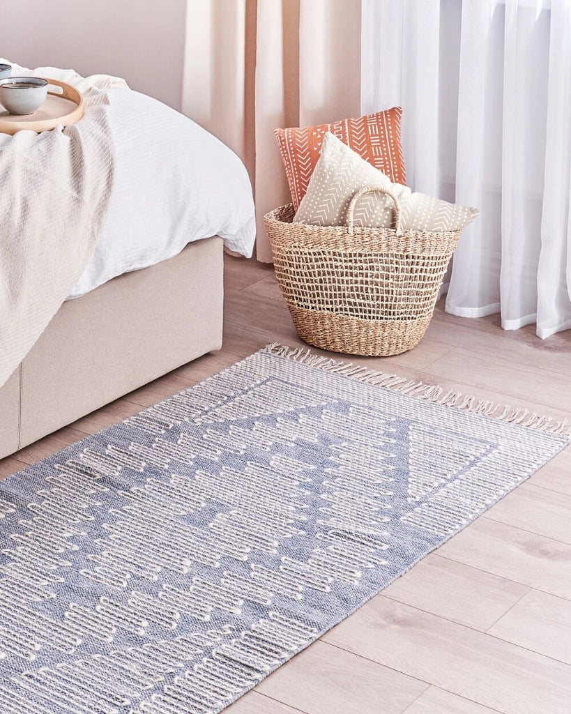Tappeto in cotone e lana con nappe bianco blu 80 x 150 cm soggiorno camera da letto