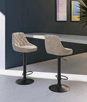 Sgabello Max con seduta in microfibra beige e struttura in metallo nero, altezza regolabile a gas, design moderno per angolo bar - Max