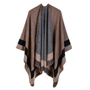 Nuovo scialle caldo geometrico con bordo jacquard