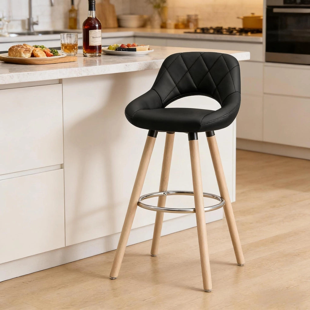 Sgabello da bar 43x40x96 cm nero in similpelle e legno per cucina e bar