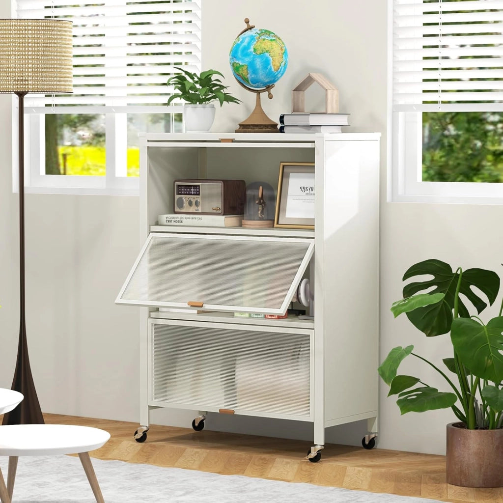 Armadietto da cucina, scaffale da cucina in piedi su ruote, cassettiera da cucina a 4 livelli con ante per PC e pannello posteriore rimovibile, supporto per microonde, 81 x 37 x 115 cm