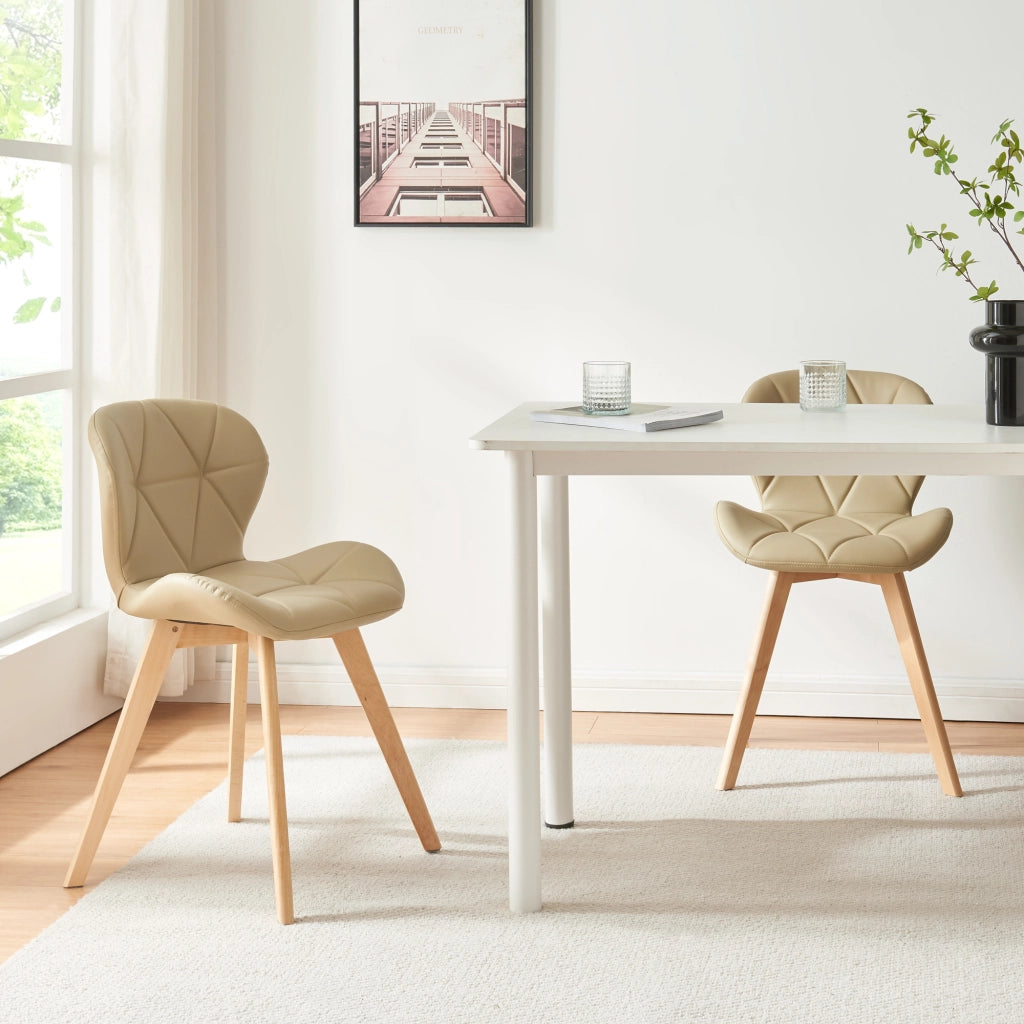 Set 6 Sedie Älmhult con Rivestimento in Similpelle Trapuntata - Beige [en.casa]