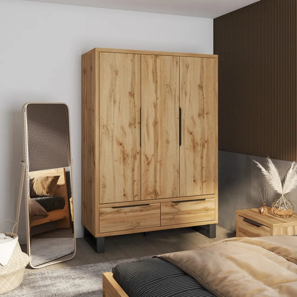 Armadio in legno stile Scandinavo 150cm con 3 porte e 2 cassetti colore rovere grezzo. Collezione MILOS