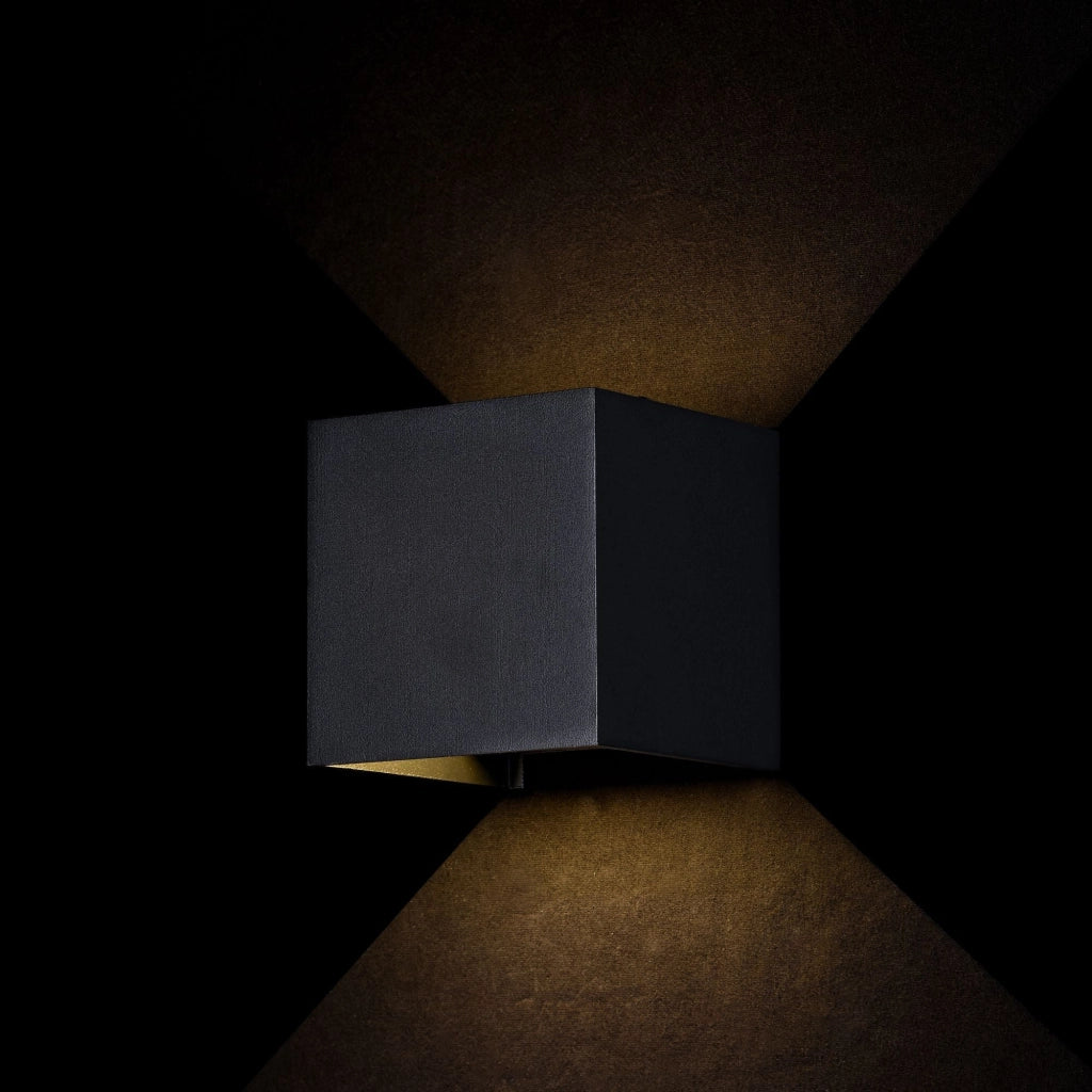 Lampada da parete Outdoor in Metallo Fulton Nero