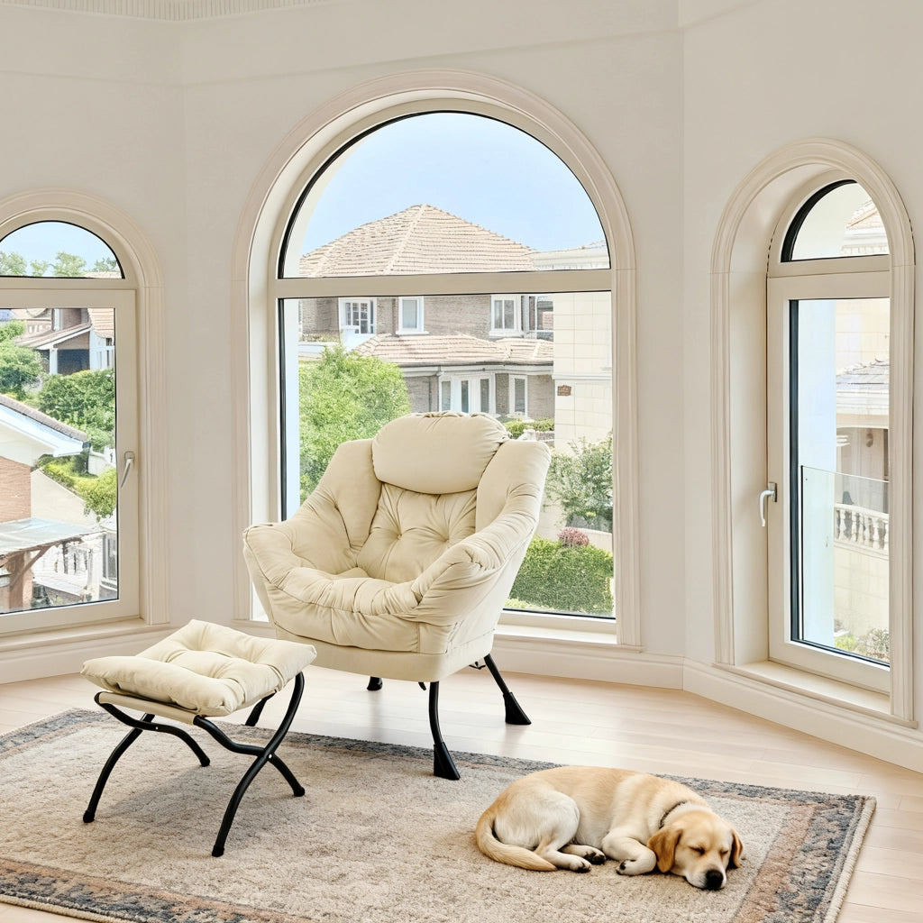 Poltrona relax con sgabello e tasca laterale con poggiapiedi pieghevole in tessuto e metallo beige