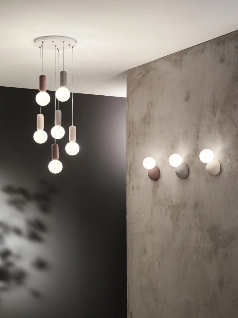 APPLIQUE ROCK CEMENTO CON VETRO BIANCO ATTACCO G9 1 LUCE H.14CM L.12CM