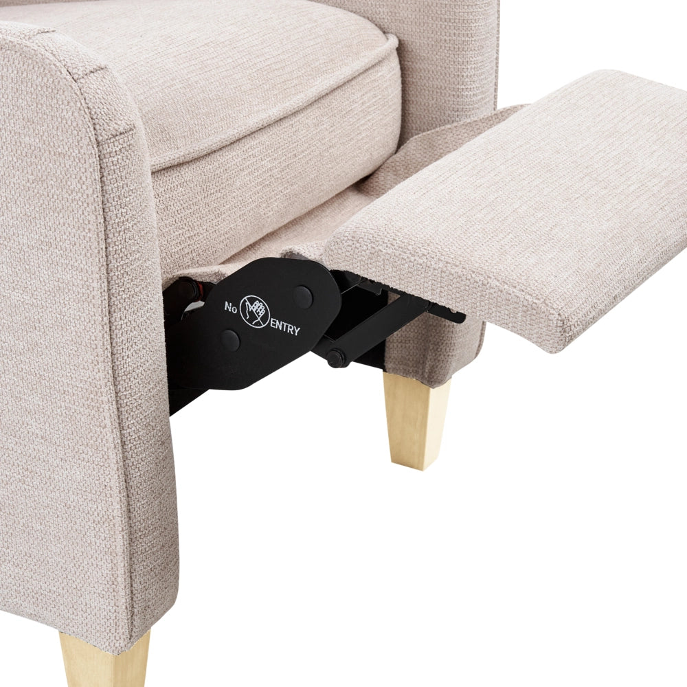 Poltrona reclinabile in tessuto beige con schienale regolabile e poggiapiedi estraibile in stile vintage