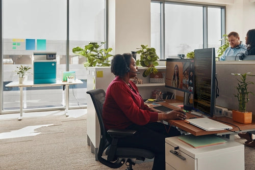 HP Poly Cuffie stereo Poly Blackwire 3325 con connettore USB-C, certificate per Microsoft Teams + spina da 3,5 mm + adattatore USB-C/A