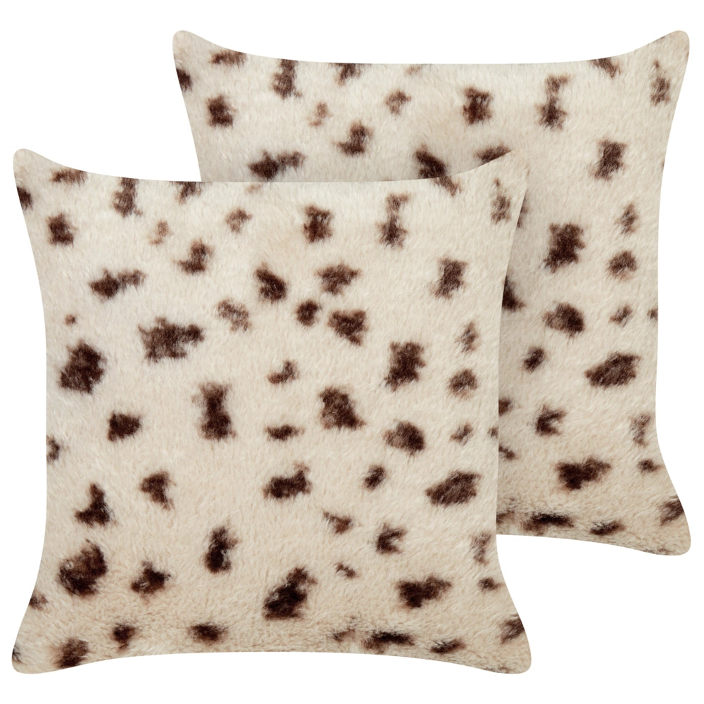Set di 2 cuscini decorativi in pelliccia sintetica beige chiaro 45 x 45 cm Morbidi e soffici cuscini
