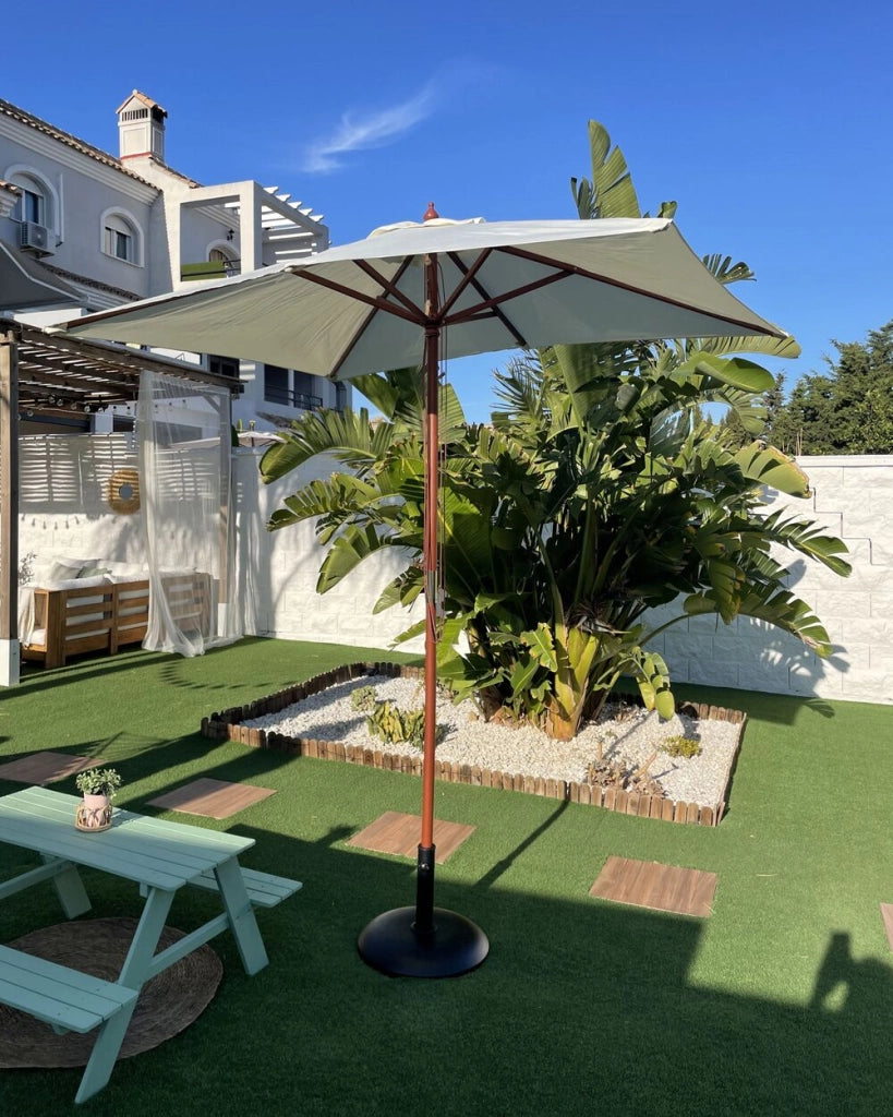 Ombrellone da giardino in tessuto beige legno di betulla 244 cm resistente agli agenti atmosferici
