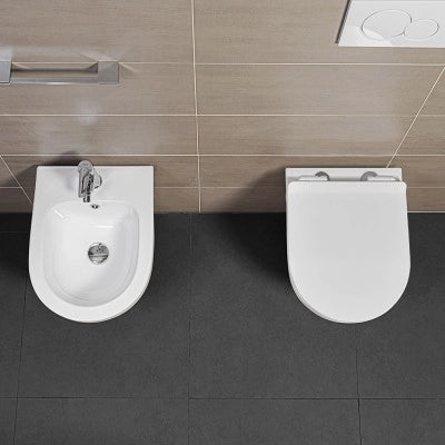 Set sanitari sospesi salvaspazio Rimless Serie Tokyo con copriwc rallentato
