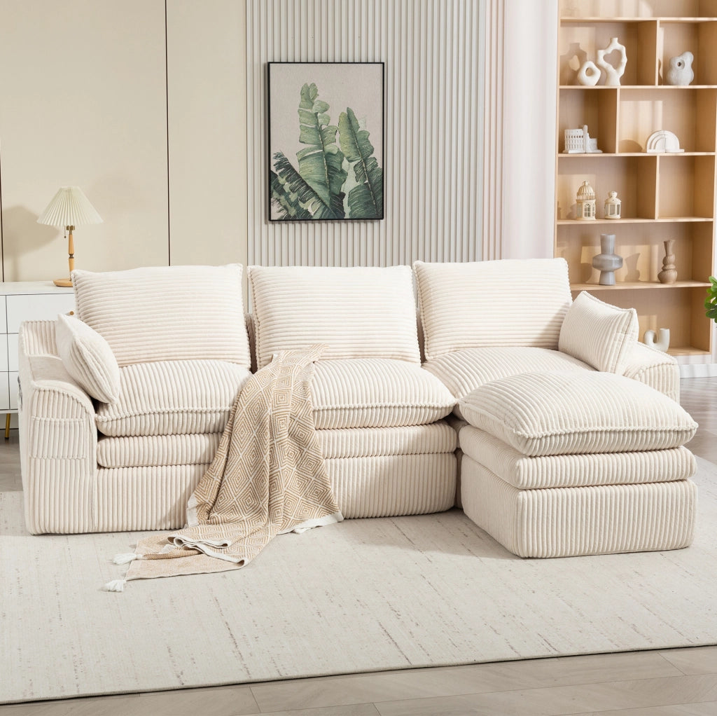 Divano modulare in velluto a coste beige con pouf; tasche laterali e cuscini; 263 x 167 x 85 cm