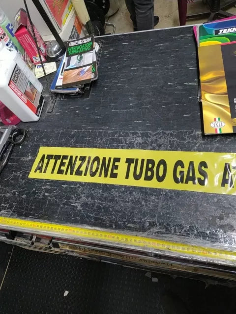 NASTRO SEGNALETICO 'ATTENZIONE TUBO GAS' cm 10x200 mt