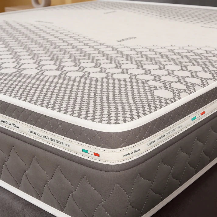 Materasso Molle Insacchettate Una piazza e mezza 120x200, alto 22 cm - Rivestimento Carbon. | Jolie