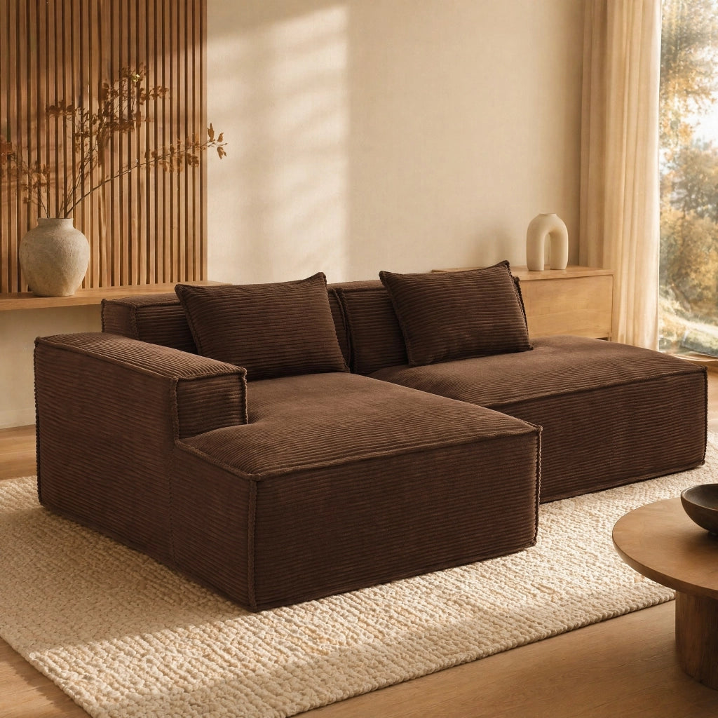 Divano dritto 3 posti con cuscini, design moderno per salotto e ufficio, in poliestere, marrone