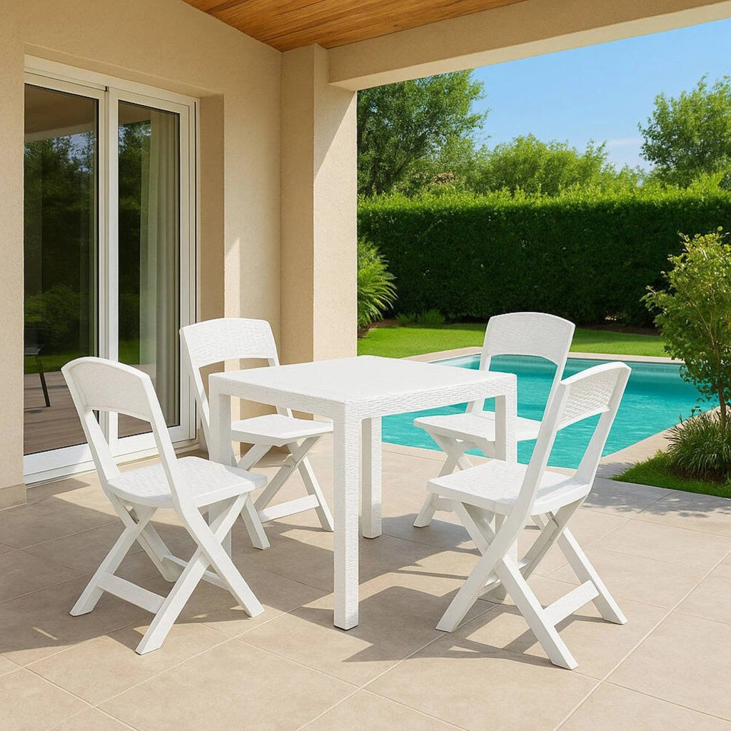 Set salotto da esterno Sanzeno, Salottino outdoor o indoor, Tavolo quadrato con 2 sedie pieghevoli, Made in Italy, Bianco