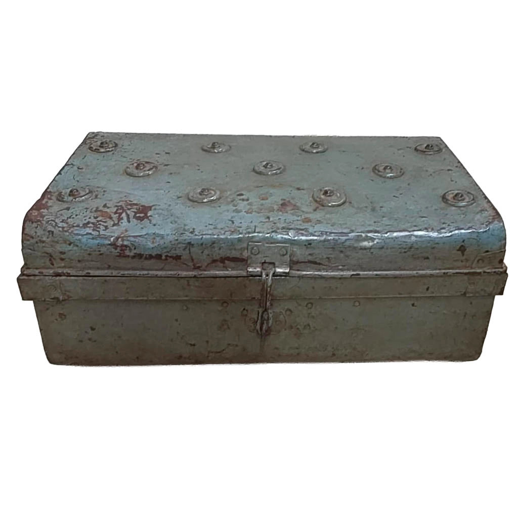 Valigia artigianale in metallo, 67x37x25h cm