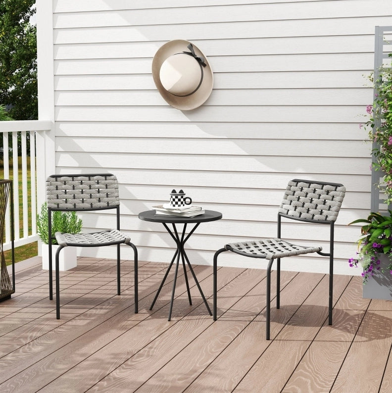 Set da giardino in rattan grigio con 2 sedie e tavolo
