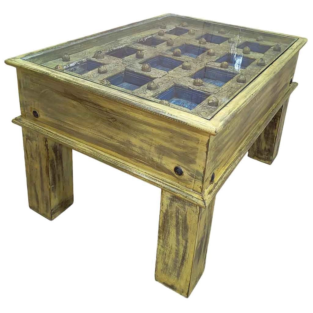 Tavolino da caffè in legno fatto a mano 77x56x45h cm