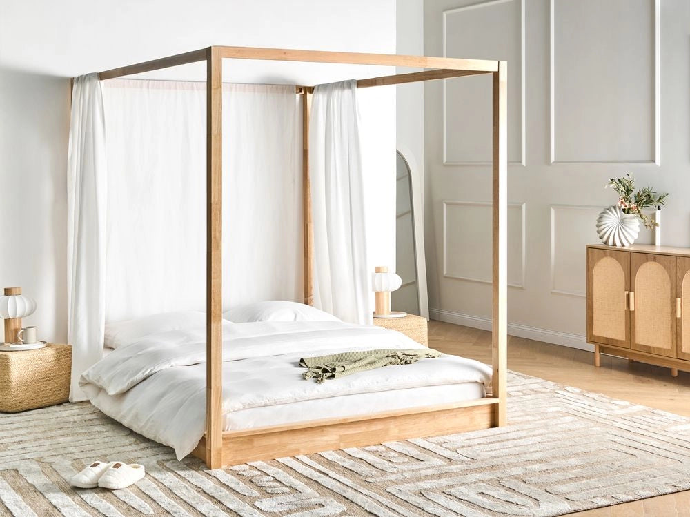 Letto in legno marrone chiaro 160 x 200 cm con baldacchino dal design minimalista