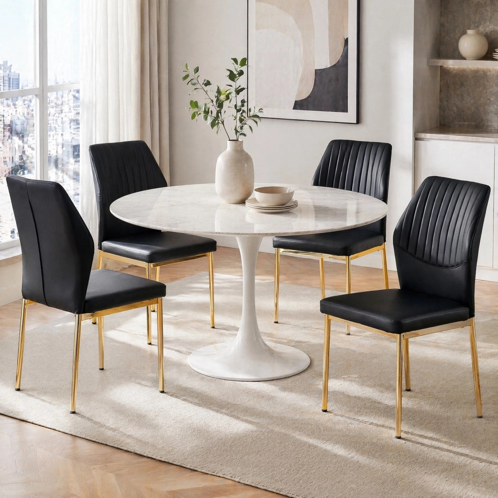 Set di 4 sedie da pranzo; schienale a righe; gambe in metallo; in PU nero e oro