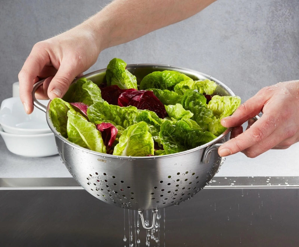 GEFU G28130 COLINO Colino Acciaio Inox 24 cm Capacita' 4 L con Maniglie e Lavabile in Lavastoviglie colore Acciaio inox