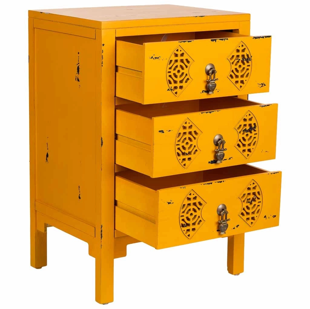 Mesita de madera con 3 cajones amarillo 45x36x70
