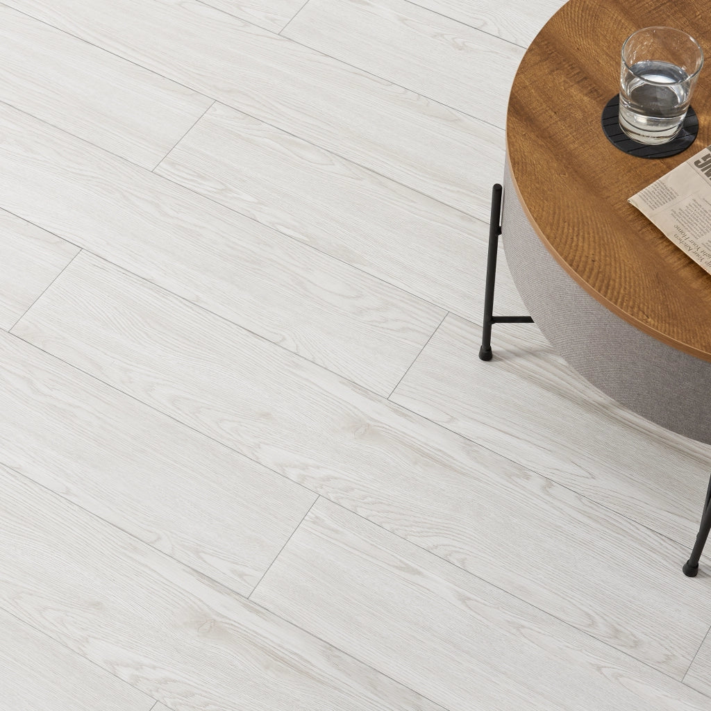 Piastrelle Adesive Vanola in PVC per Spazi Interni 28 listoni = 3,92 m² Effetto Quercia Bianca NEU.HOLZ