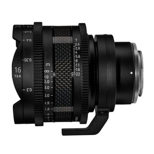 XEEN CF Cinema 16mm T2.6 Sony E a pieno formato