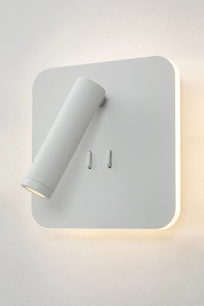 MY WAY - Applique LED 9W orientabile con porta USB, luce 3000K, Bronzo, design moderno in alluminio - Rossini Group