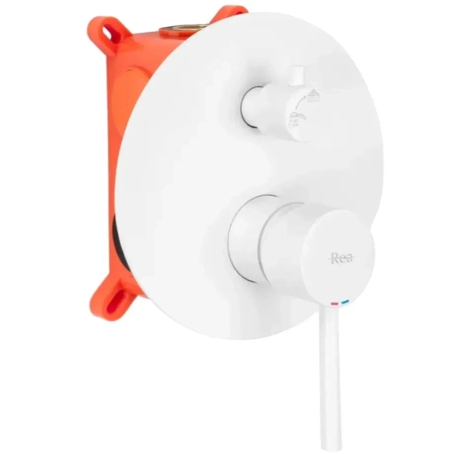 Rubinetto Da Vasca Rea Lungo White Matt + Box