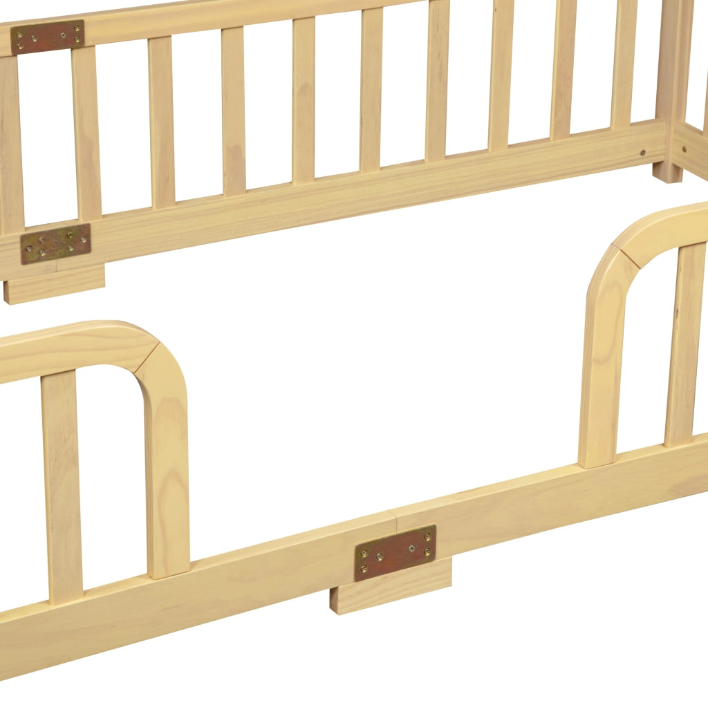 Letto a pavimento 90x200 cm per bambini con sponde di sicurezza in legno naturale