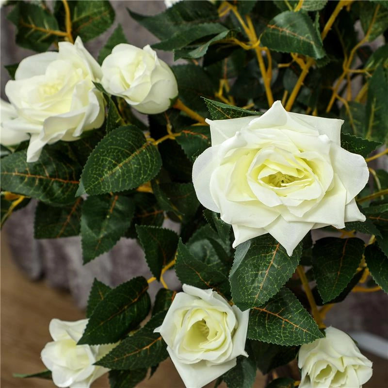 PIANTA FINTA DI ROSA DA 21 FIORI CON VASO RIEMPITO IN CEMENTO E MUSCHIO, Ï18X90 CM, BIANCO