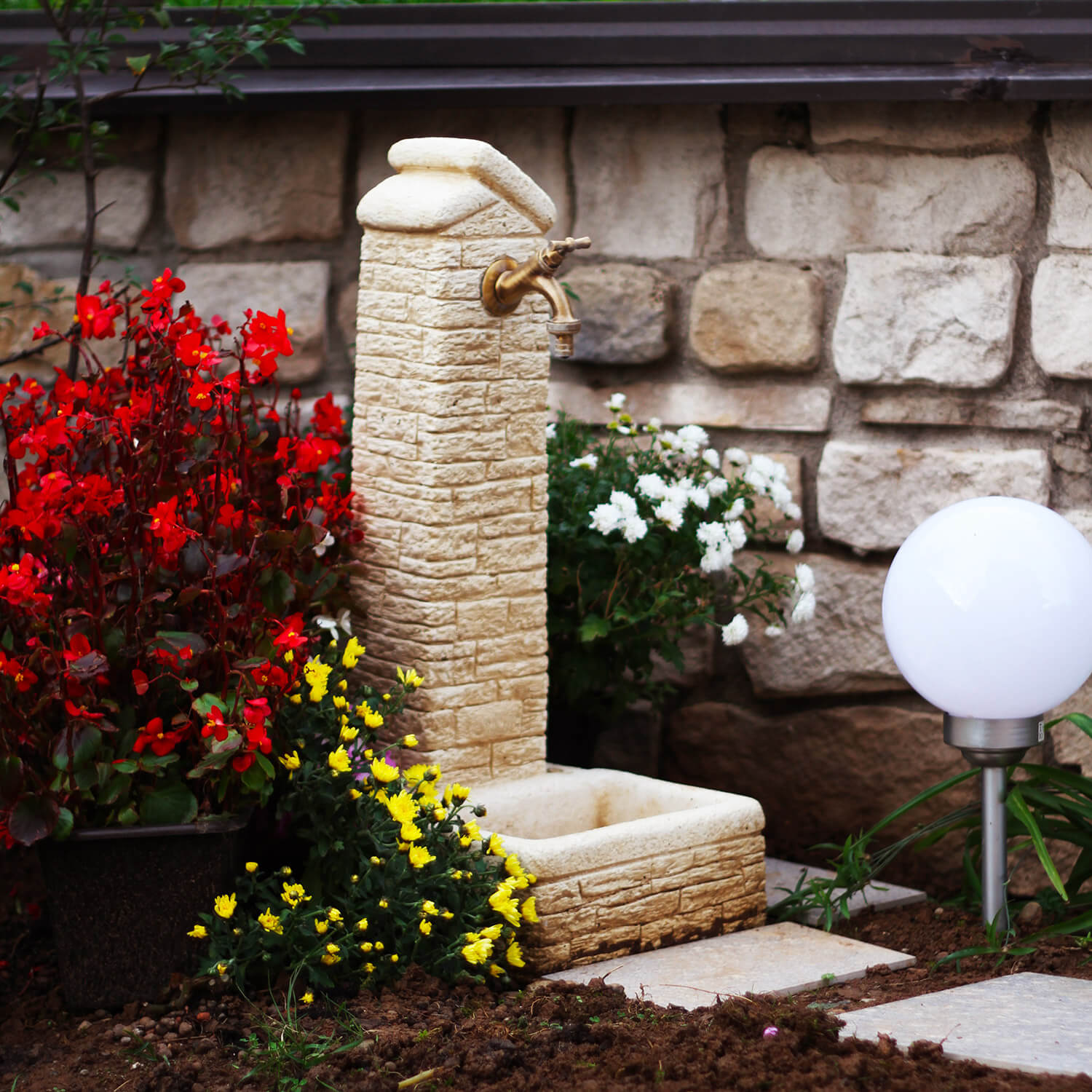 Fontana da Giardino Senza Rubinetto in Cemento Granulato di Marmo Zambla Nocciola