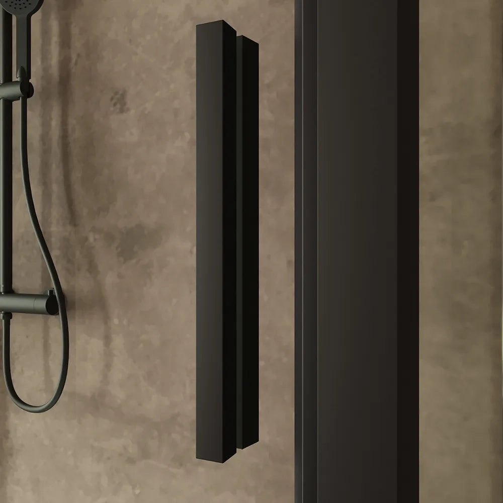 Box doccia tre lati 80x110x80cm con porta scorrevole profili nero opaco e vetro 6mm trasparente h190 | Portofino