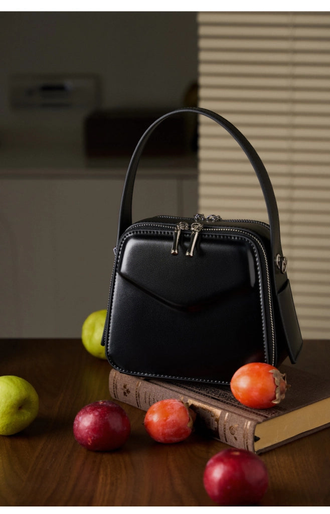 Borsa a tracolla da donna in vera pelle nera