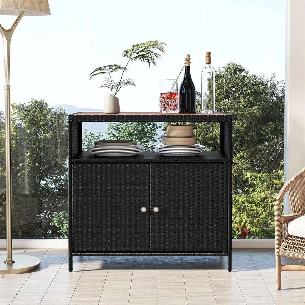 Armadietto da Giardino in Rattan con Piano di Lavoro e Scaffale, Ideale per Esterni, Giardino, Balcone e Piscina, 90 x 53 x 66 cm