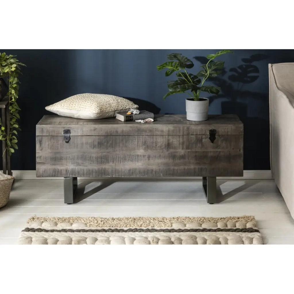 Tavolino basso o panca contenitore MERAX 115 cm grigio in legno massiccio e metallo stile industriale