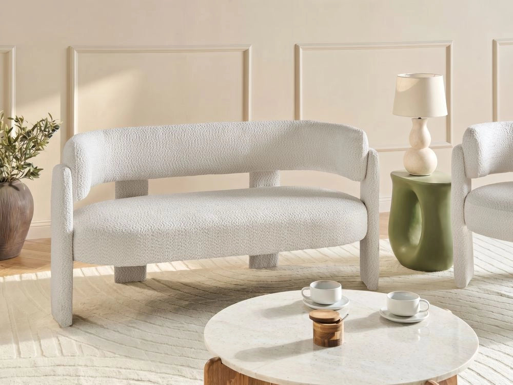 Divano a 2 posti in ciniglia di poliestere bianco sporco moderno e confortevole con seduta e schienale curvi in stile scandinavo